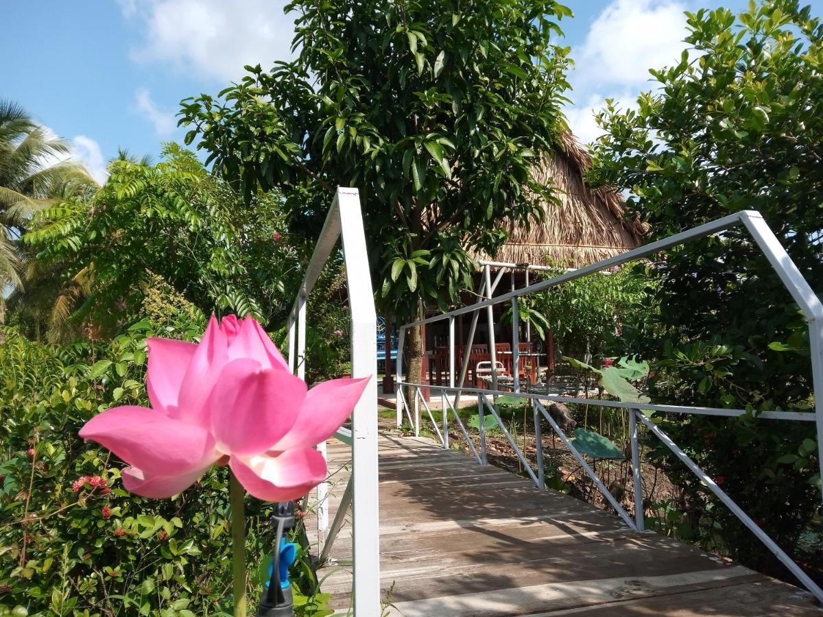 Thach Thao Homestay Mỹ Tho Exterior foto