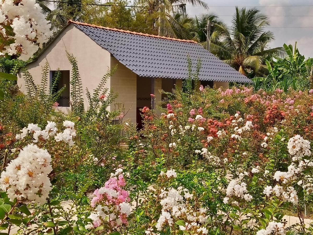 Thach Thao Homestay Mỹ Tho Exterior foto